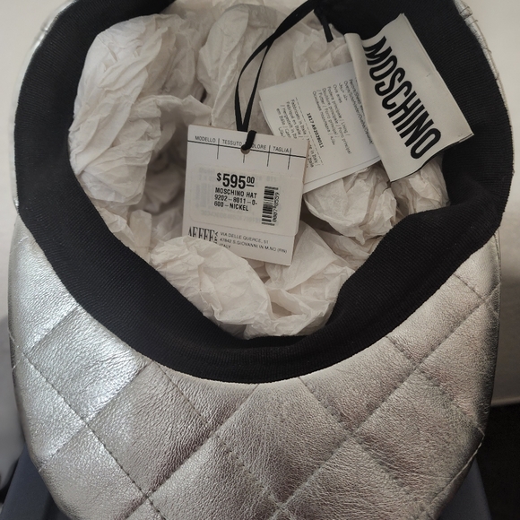 NWT - Moschino Logo Hat in Metallic Silver - Picture 4 of 4